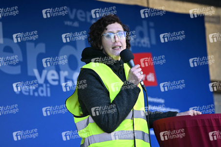 Kita Warnstreik am Weltfrauentag in Nürnberg