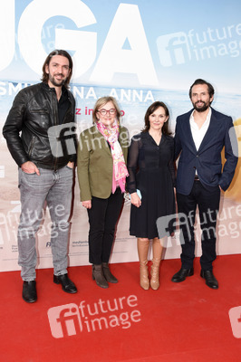 Filmpremiere 'JGA: Jasmin. Gina. Anna.' in München