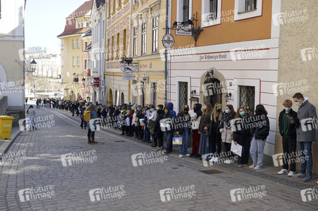 Menschenkette gegen Ukraine-Krieg in Görlitz