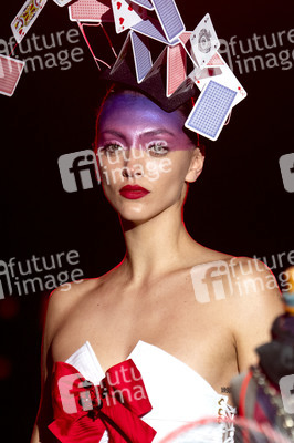 Brian & Beast Fashion Show auf der 75. Mercedes-Benz Fashion Week Madrid