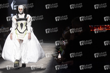 Dominnico Fashion Show auf der 75. Mercedes-Benz Fashion Week Madrid
