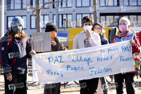 Demonstration gegen den Krieg in der Ukraine und für Klimagerechtigkeit in Berlin