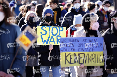 Demonstration gegen den Krieg in der Ukraine und für Klimagerechtigkeit in Berlin
