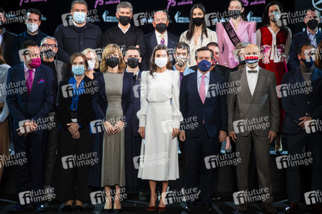 Königin Letizia besucht die 75. Mercedes-Benz Fashion Week Madrid
