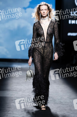 Claro Couture Fashion Show auf der 75. Mercedes-Benz Fashion Week Madrid