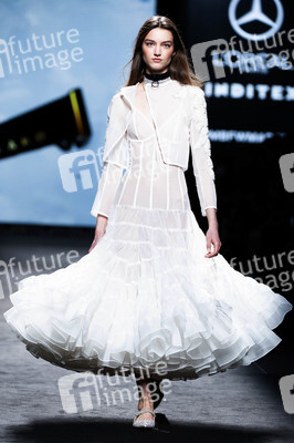 Claro Couture Fashion Show auf der 75. Mercedes-Benz Fashion Week Madrid