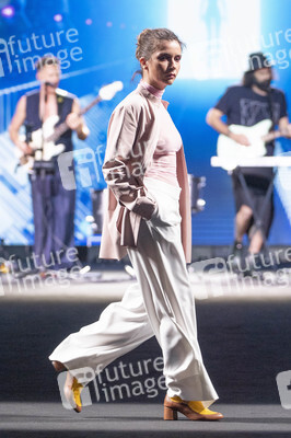 Otrura Fashion Show auf der 75. Mercedes-Benz Fashion Week Madrid
