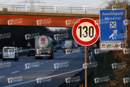 Symbolfoto Tempolimit