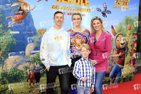 Filmpremiere 'Die Häschenschule - Der große Eierklau' in Hamburg