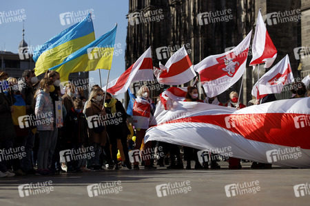 Demo gegen den Krieg in der Ukraine in Köln