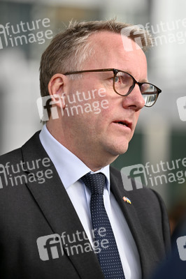 Pressestatement von Morten Bodskov im NATO Hauptquartier in Brüssel