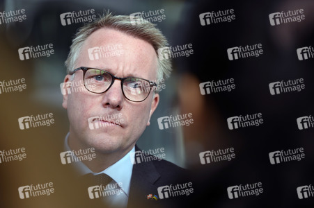 Pressestatement von Morten Bodskov im NATO Hauptquartier in Brüssel