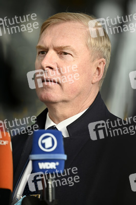 Pressestatement von Kalle Laanet im NATO Hauptquartier in Brüssel