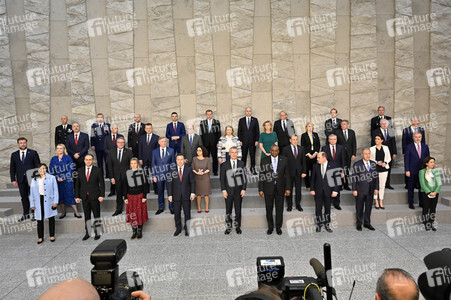 Fototermin mit den NATO-Verteidigungsministern in Brüssel