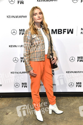 Marcel Ostertag Fashion Show auf der Berlin Fashion Week Autumn/Winter 2022