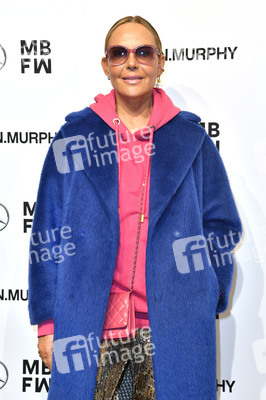 Marcel Ostertag Fashion Show auf der Berlin Fashion Week Autumn/Winter 2022