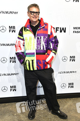 Marcel Ostertag Fashion Show auf der Berlin Fashion Week Autumn/Winter 2022