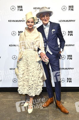 Esther Perbandt Fashion Show auf der Berlin Fashion Week Autumn/Winter 2022