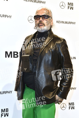 Esther Perbandt Fashion Show auf der Berlin Fashion Week Autumn/Winter 2022