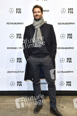 Esther Perbandt Fashion Show auf der Berlin Fashion Week Autumn/Winter 2022