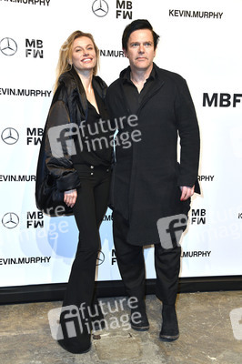 Esther Perbandt Fashion Show auf der Berlin Fashion Week Autumn/Winter 2022