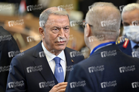 Außerordentliches Treffen der NATO-Verteidigungsminister in Brüssel