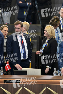 Außerordentliches Treffen der NATO-Verteidigungsminister in Brüssel