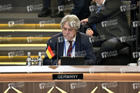 Außerordentliches Treffen der NATO-Verteidigungsminister in Brüssel