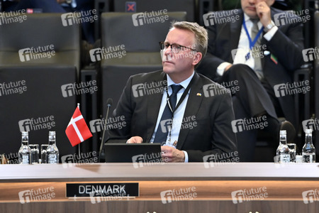 Außerordentliches Treffen der NATO-Verteidigungsminister in Brüssel