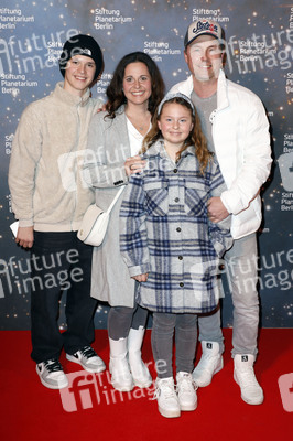 Filmpremiere 'Armstrong - Die abenteuerliche Reise einer Maus zum Mond' in Berlin