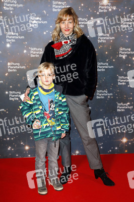 Filmpremiere 'Armstrong - Die abenteuerliche Reise einer Maus zum Mond' in Berlin