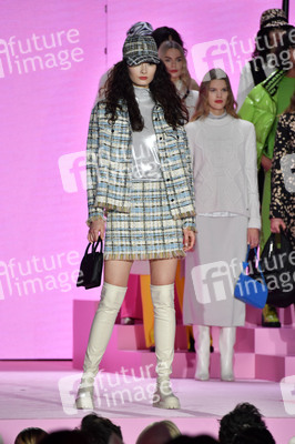 Marc Cain Fashion Show auf der Berlin Fashion Week Autumn/Winter 2022