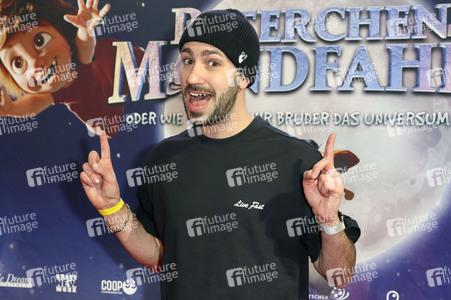 Filmpremiere 'Peterchens Mondfahrt' in Hamburg
