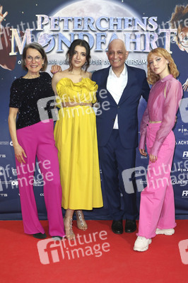 Filmpremiere 'Peterchens Mondfahrt' in Hamburg