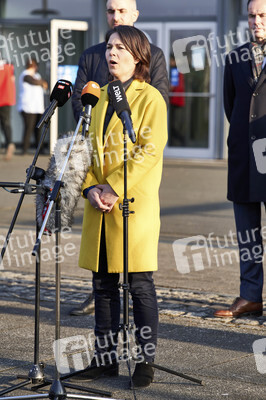 Annalena Baerbock besucht Notunterkünfte für Ukraine-Flüchtlinge in Hannover