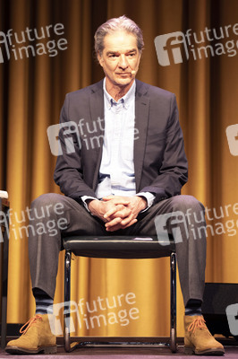 Thomas Hüetlin und Cem Özdemir auf der lit.Cologne 2022 in Köln