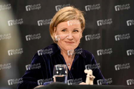Mariele Millowitsch und Devid Striesow auf der lit.Cologne 2022 in Köln