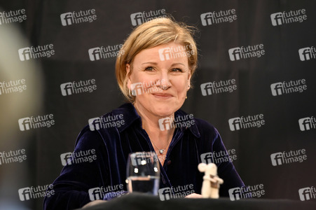 Mariele Millowitsch und Devid Striesow auf der lit.Cologne 2022 in Köln