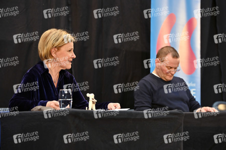 Mariele Millowitsch und Devid Striesow auf der lit.Cologne 2022 in Köln