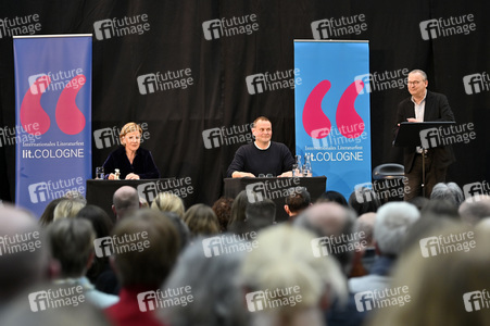Mariele Millowitsch und Devid Striesow auf der lit.Cologne 2022 in Köln