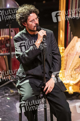 Konzert von Max Herre & Mikis Takeover! Ensemble in Erfurt
