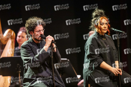 Konzert von Max Herre & Mikis Takeover! Ensemble in Erfurt