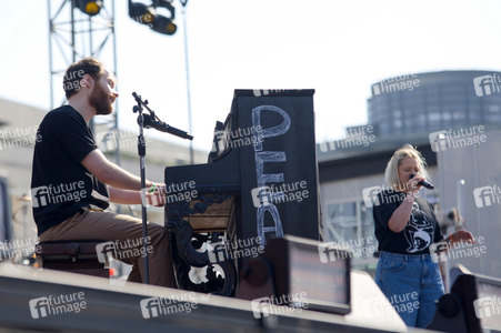 Kundgebung und Friedenskonzert 'Sound of Peace' in Berlin