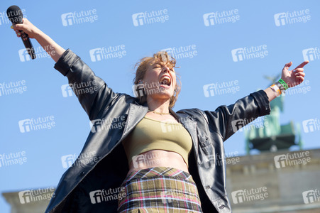 Kundgebung und Friedenskonzert 'Sound of Peace' in Berlin