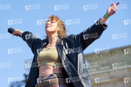 Kundgebung und Friedenskonzert 'Sound of Peace' in Berlin