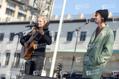 Kundgebung und Friedenskonzert 'Sound of Peace' in Berlin