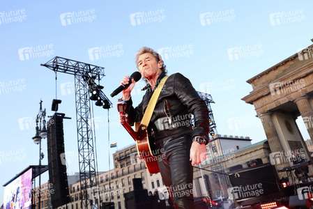 Kundgebung und Friedenskonzert 'Sound of Peace' in Berlin