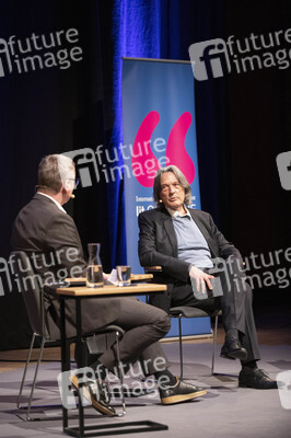 Hans-Wilhelm Müller-Wohlfahrt auf der lit.Cologne 2022 in Köln