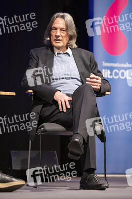 Hans-Wilhelm Müller-Wohlfahrt auf der lit.Cologne 2022 in Köln