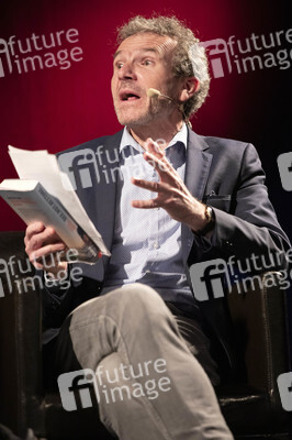 Tobias Schlegl auf der lit.Cologne 2022 in Köln